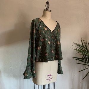 Floral Flutter Blouse - princess sleeve - Moon River - medium